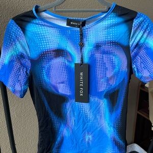 White Fox Boutique Vibrant Blue Crop Top